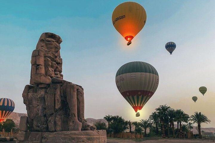Sun Rise Hot Air Balloon Trip in Luxor include pickup &Transfers
