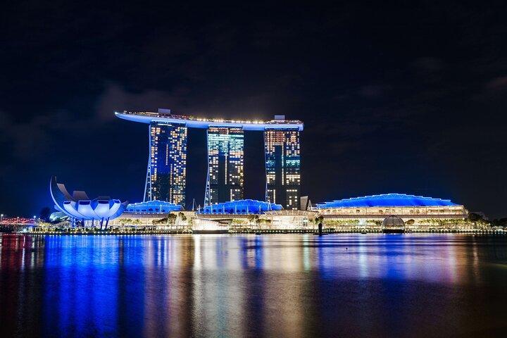 Singapore Night Tour with City Lights Skyline and River Views