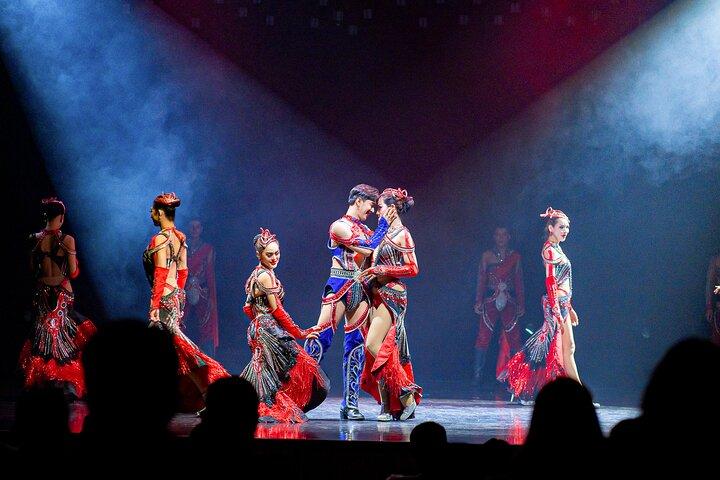 Phuket’s Famous Simon Cabaret Experience