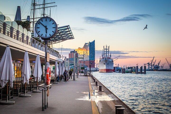 Private Direct Transfer From Berlin to Hamburg, English Speaking Driver