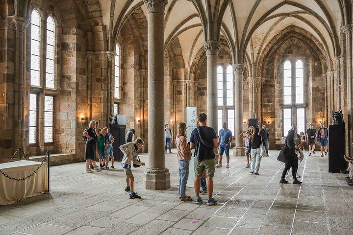 3Day Normandy Mt Saint-Michel & Loire Valley Castles with Pick up