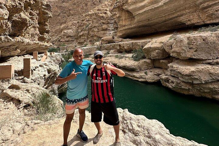 Private Wadi Shab Adventure - Bimmah Sinkhole and Fins Beach Tour