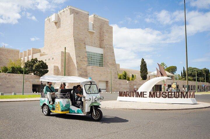 Explore Lisbon by Tuk Tuk: History and Viewpoints