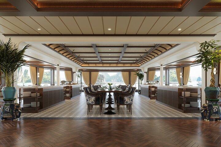 Lyra Grandeur: 3 Days Luxury Cruise From Ha Noi