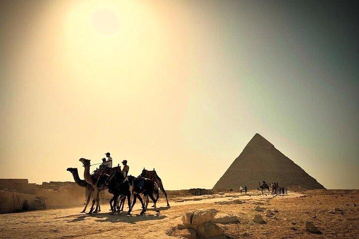 Half day tour great pyramids of Giza
