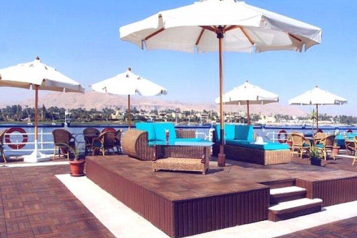 Luxury 5-Days Nile Cruise: With Hot Air Balloon & Abu Simbel Tour