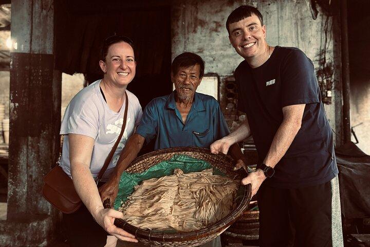 Hoi An Street Food Tour - Eat like a local - PRIVATE TOUR