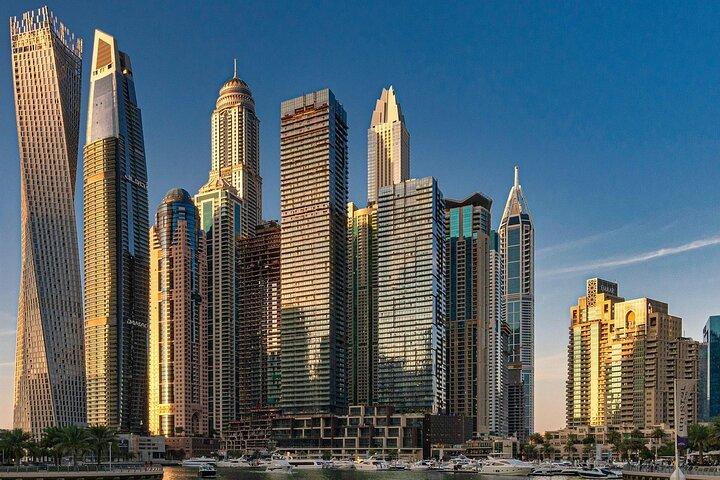 Private Transfers Dubai to Muscat Hotels drop