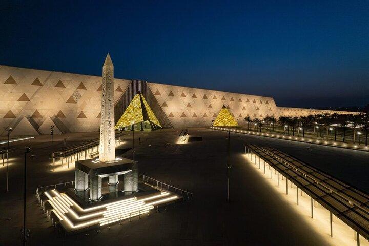 Day Tour to Pyramids of Giza and Grand Egyptian Museum