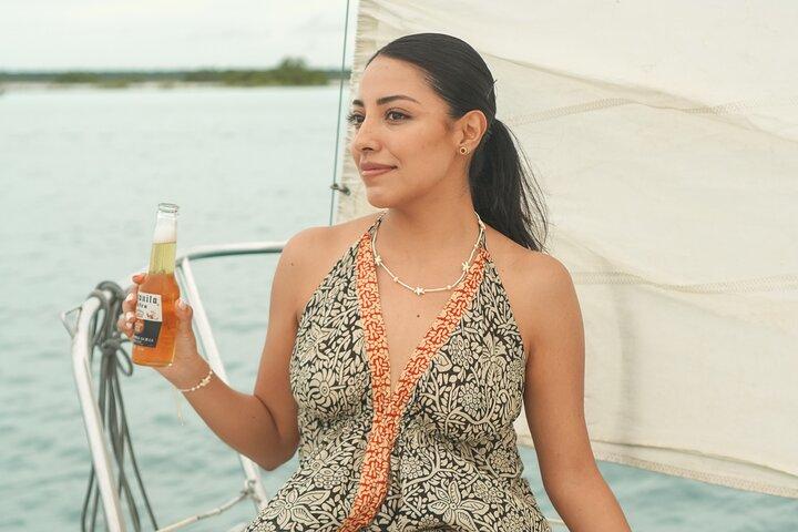 Bacalar : Sailing Tour with Beers & Guacamole