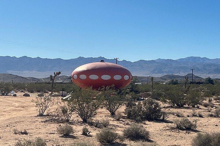 Joshua Tree Architecture & Art Tour — Iconic Homes & Desert Art