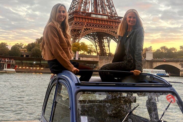 Paris in Citroen 2CV Authentic and Vintage Experience