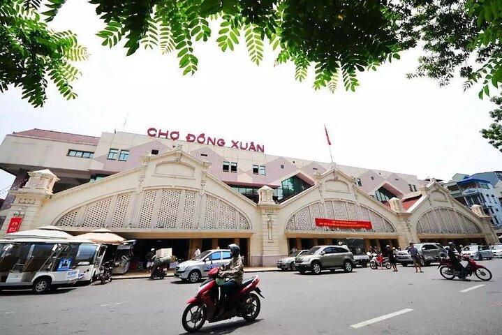 Customizable Private Half Day Tour in Hanoi with Train Street