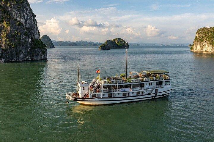 Untouched Beauty Cruise in Bai Tu Long and Ha Long Bay