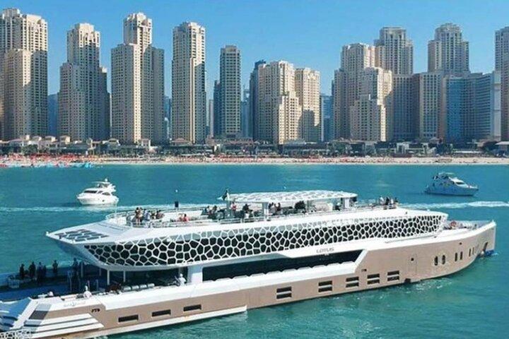 Dubai Marina Luxury Cruise with 5 Star Buffet Dinner & Transfer