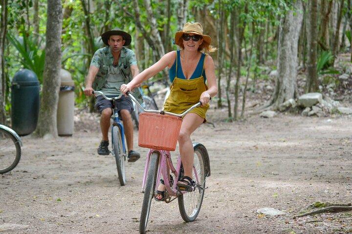 Private Coba & Jungle Adventure: Zipline, Rappel & Cenote
