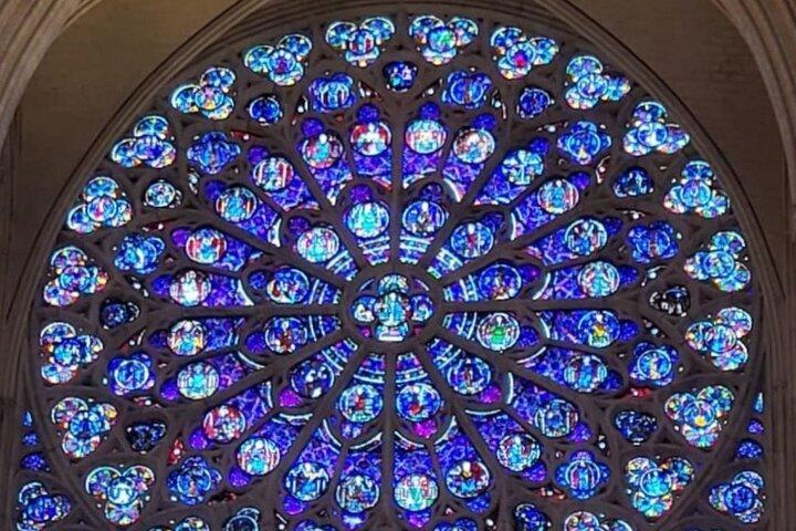 Notre Dame Interior Small Group Guided Tour