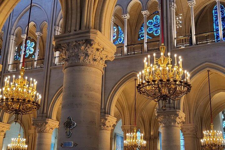 Notre Dame Interior Small Group Guided Tour