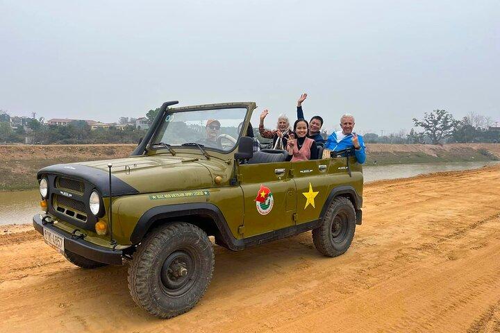 Hanoi: Countryside Jeep Tour to Duong Lam Ancient Village
