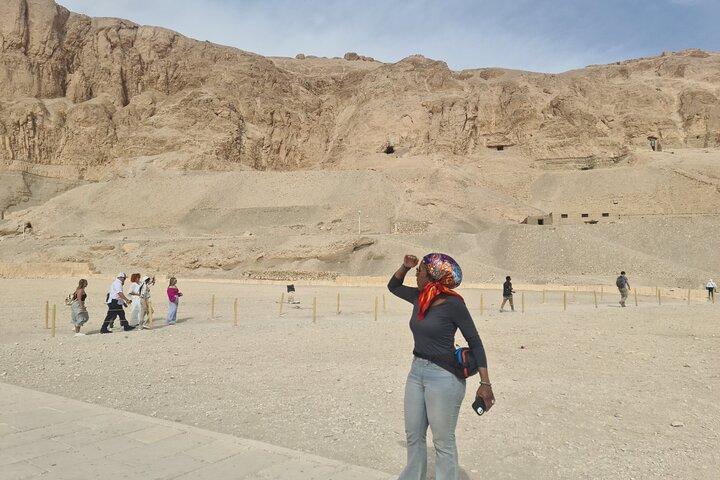 Full-day Private West Bank Tour in Luxor