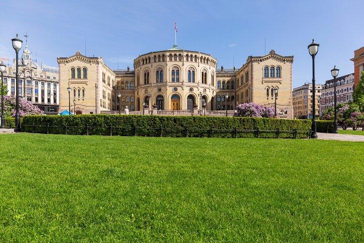 Best of Oslo: Small Group Walking Tour (Max 10, 3 Hours)
