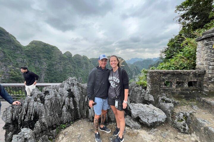 Ninh Binh Tour: Mua Cave – Cycling - Lunch - Tam Coc Boat Ride