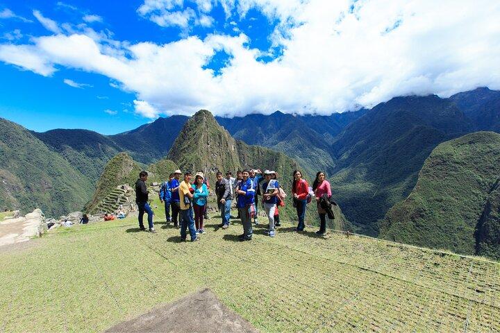 Private Guided Tour in Machu Picchu