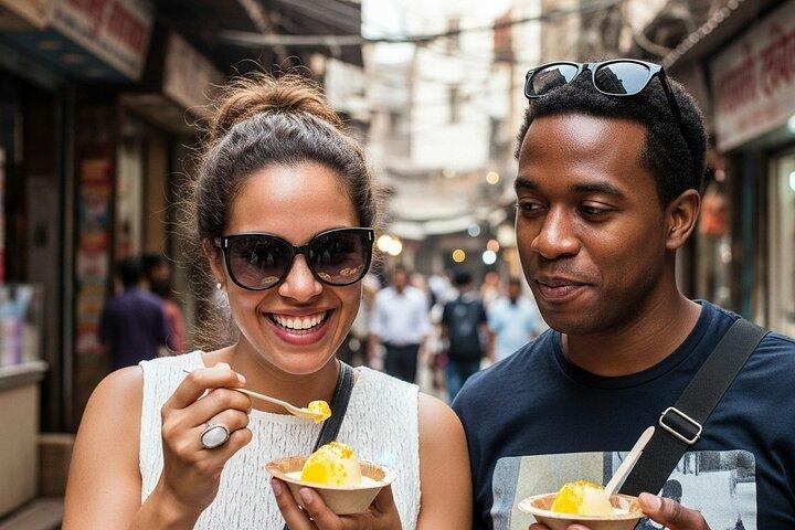 4hr Food Crawl in São Paulo with 8 Local Bars & Food Stops
