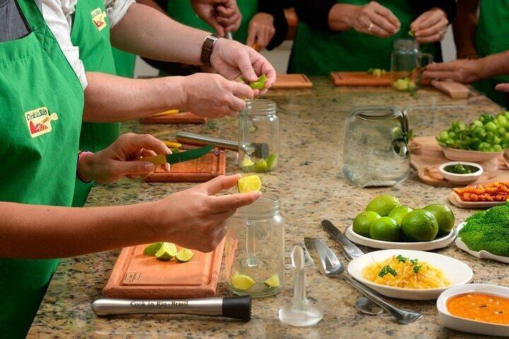 Panamanian Drinks and Appetizers Workshop in Panama City