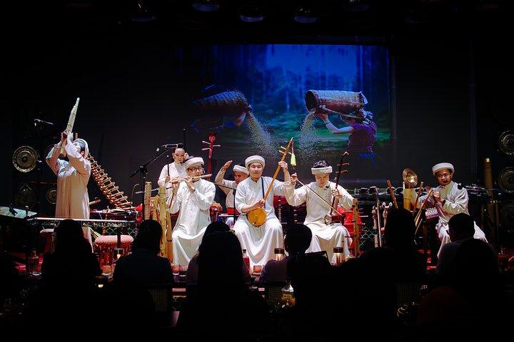Ho Chi Minh City: Chao Show - The Sound Of Vietnam