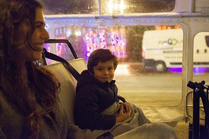 Lisbon Christmas Lights Tour in Private Eco Tuk Tuk with a Local