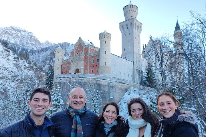 Neuschwanstein Castle incl. Munich Xmas Market walking tour
