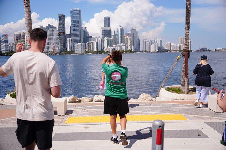 Miami City Tour with Free Souvenir Photo 5 in 1 Experience