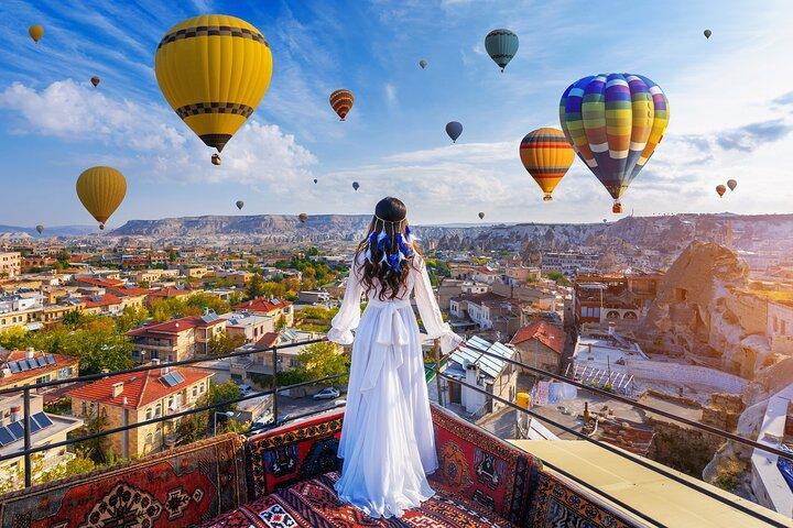 Istanbul: Cappadocia 2-3 Day Tour with Flights & Hotel