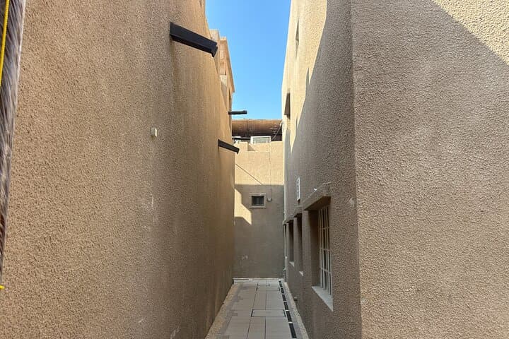 Dubai Old Town Walking Tour with Abra & Traditional Souks