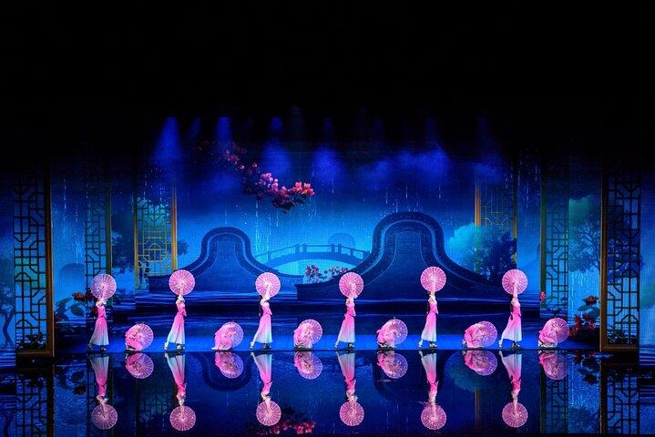 Private Day Trip to Guangdong Romance Park with Amazing Live Show