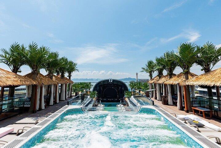 Dolphin Luxury Day Cruise: Discover Halong Bay in Style