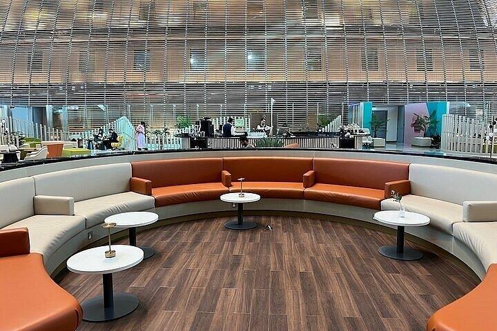Abu Dhabi Lounge Access