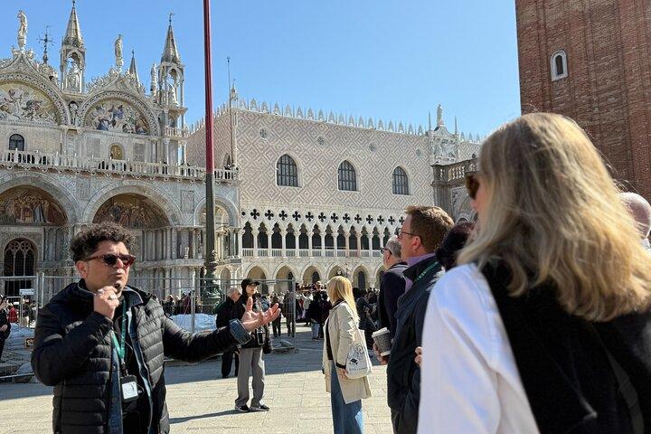 Venice Walking Tour & Gondola Ride Upgrade