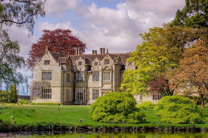 Antique Market Tour to Ardingly & Wakehurst Place from London