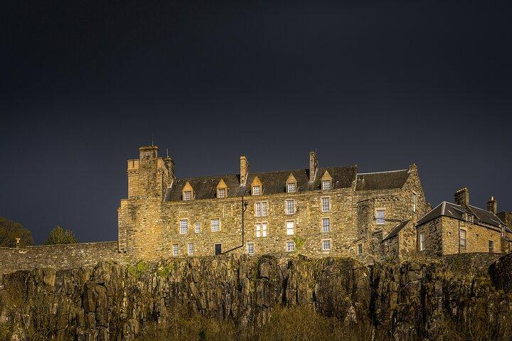 Stirling Castle, Kelpies, Falkirk Wheel, Cows Half Day Tour