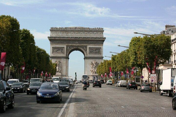 Paris Private Tour for Family with Kids