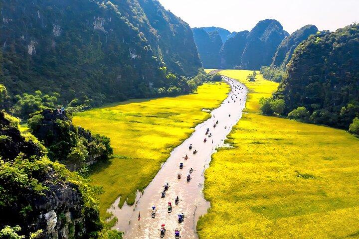Ninh Binh Hightlight & Hidden Gem from Hanoi with Skip-The-Line