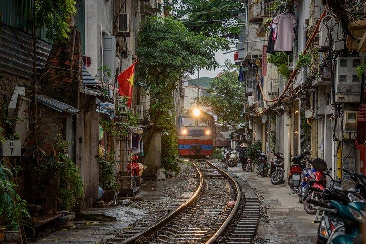 7 Days in North and Central Vietnam Tour