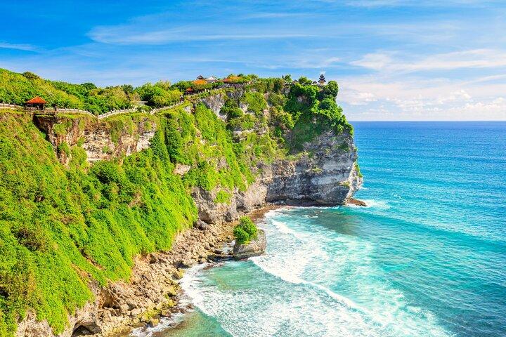South Bali Explore Beach and Uluwatu Temple