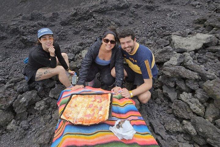 Pacaya Volcano Hike and Pizza Experience