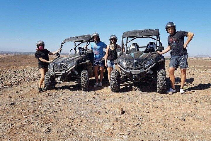 Buggy adventure in Agafay Desert with Dinner Show