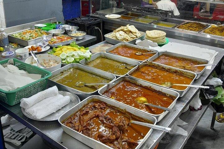 Colombo Express Food Tour with 9 + Tastings
