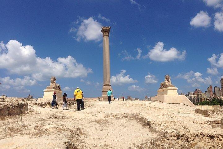 Cheap Private Day Tour to Alexandrina from Cairo and Fish