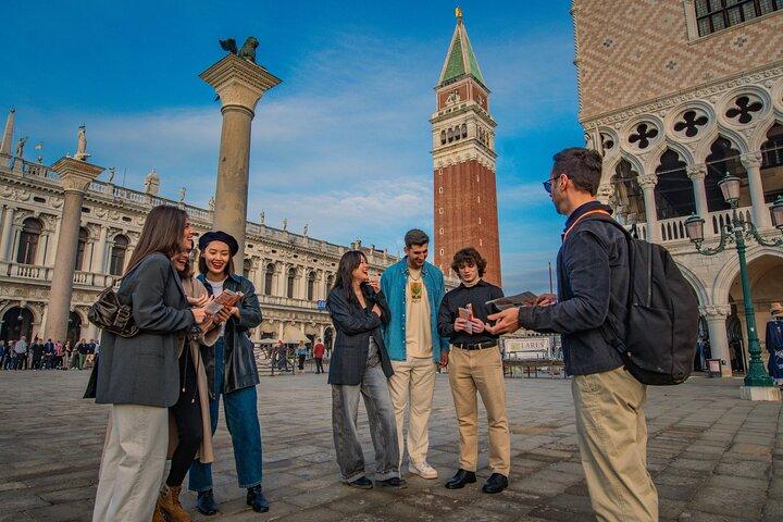 Venice Priority Access Tour: Doge’s Palace & St. Mark’s Basilica